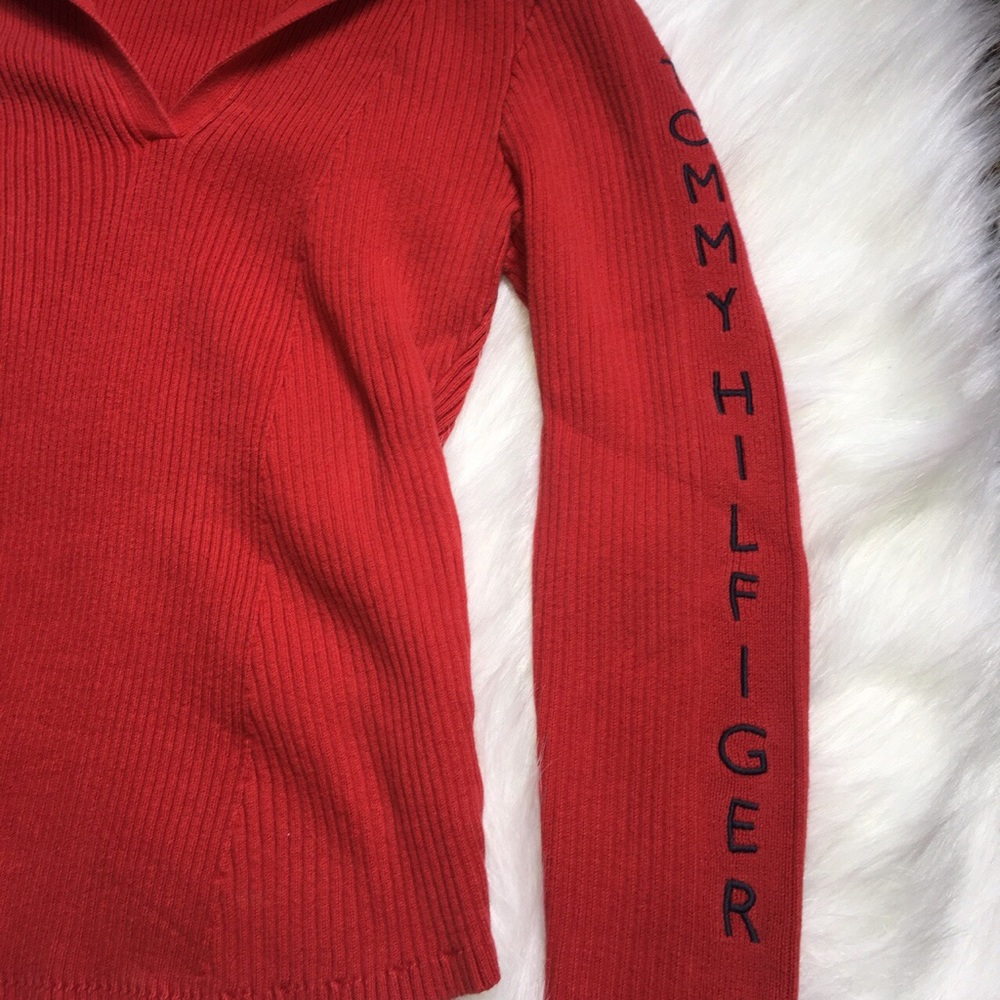 Tommy Hilfiger sweater - Picture 2 of 2